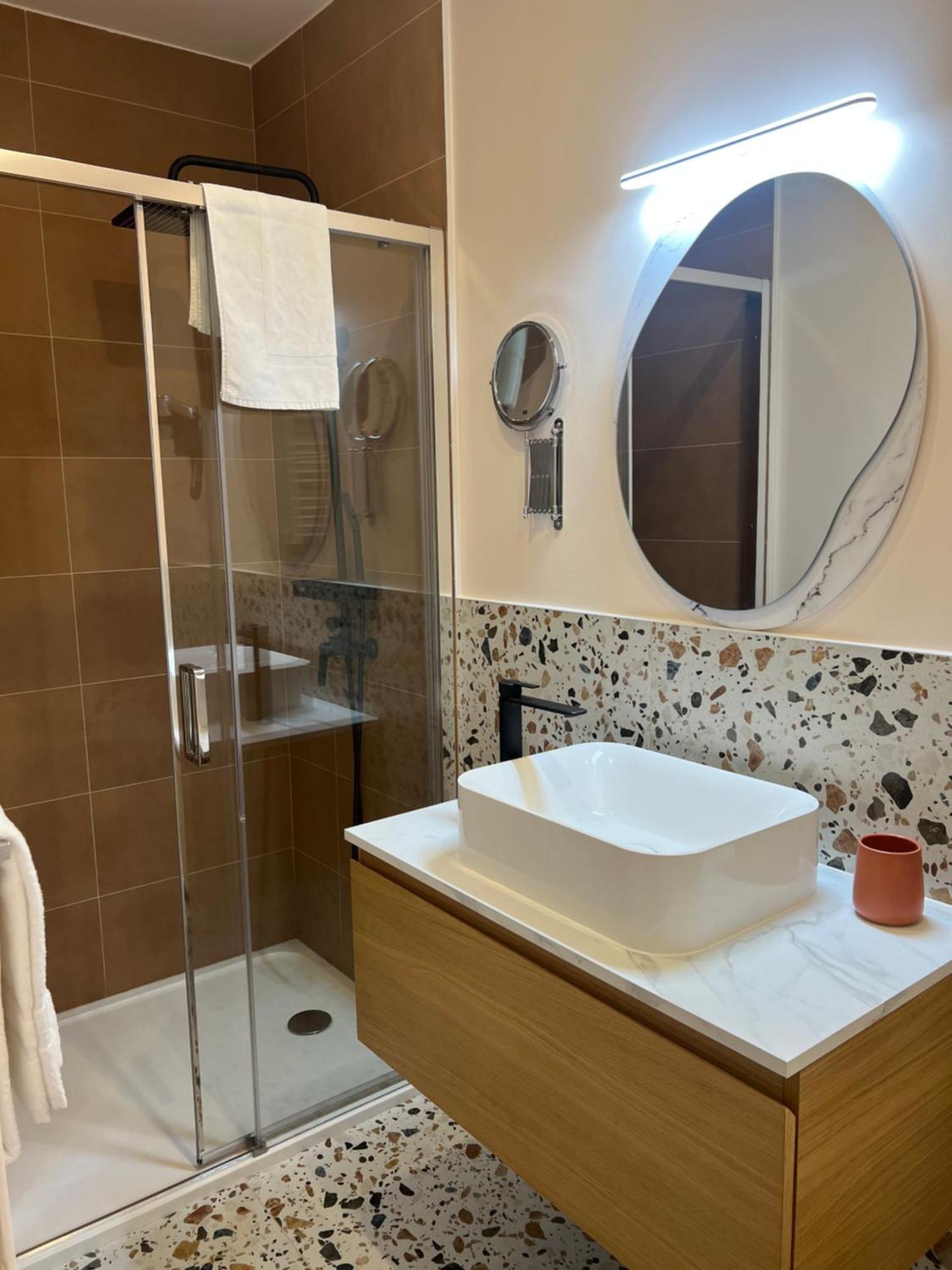 Hotel Restaurant Les Paquebots Port Vendres Zewnętrze zdjęcie